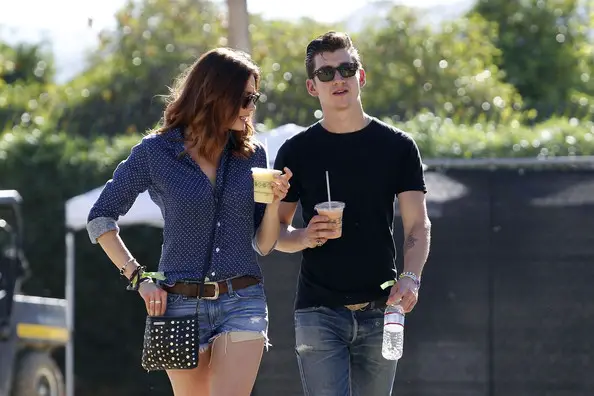 Â Arielle Vandenberg and ex-boyfriendÂ Alex Turner at Coachella in 2012