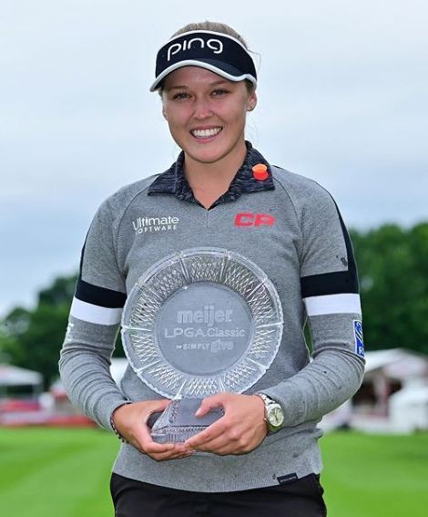 Brooke Henderson Golfer Age Dating Status Net Worth Family