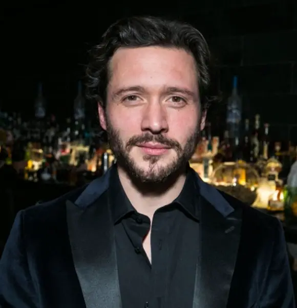 Does David Oakes Have A Wife? Glimpsing Personal Life For Partner