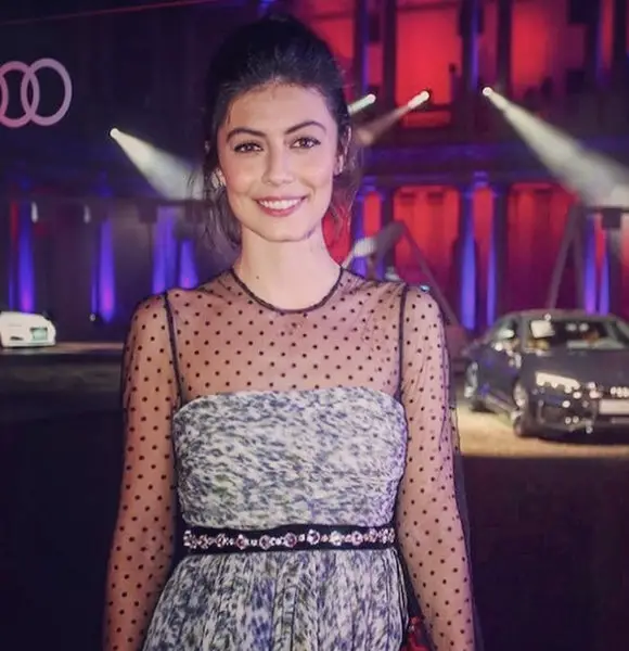 Alessandra Mastronardi Married Status; Has Husband Or Still Dating Boyfriend? Details