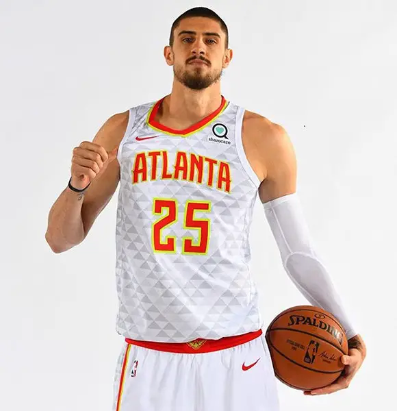 Alex Len Girlfriend, Parents, Ethnicity