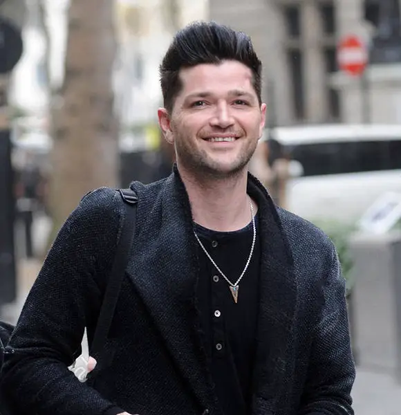Is Danny O'Donoghue's Stunning Girlfriend His Wife-To-Be? Love Screams Yes!