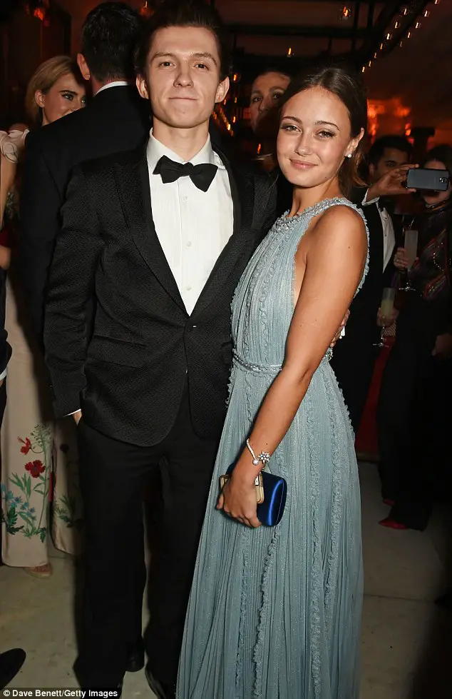 Ella Purnell & Tom Holland