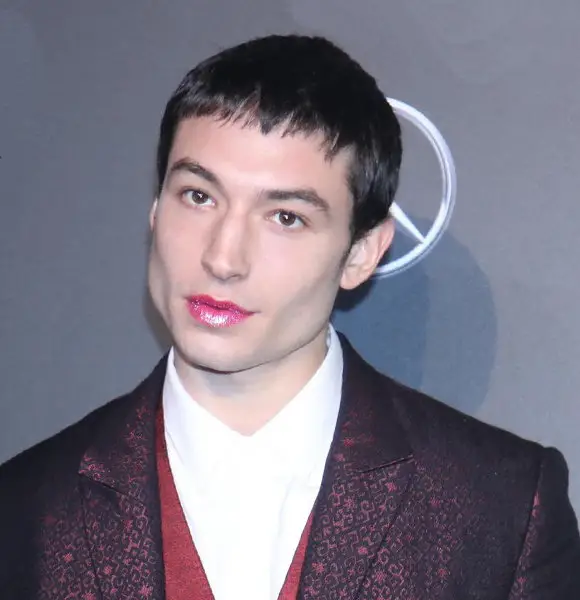 Ezra Miller aka Flash Says 'I'm Queer' Not Gay; Boyfriend & Dating Amid Confusion?