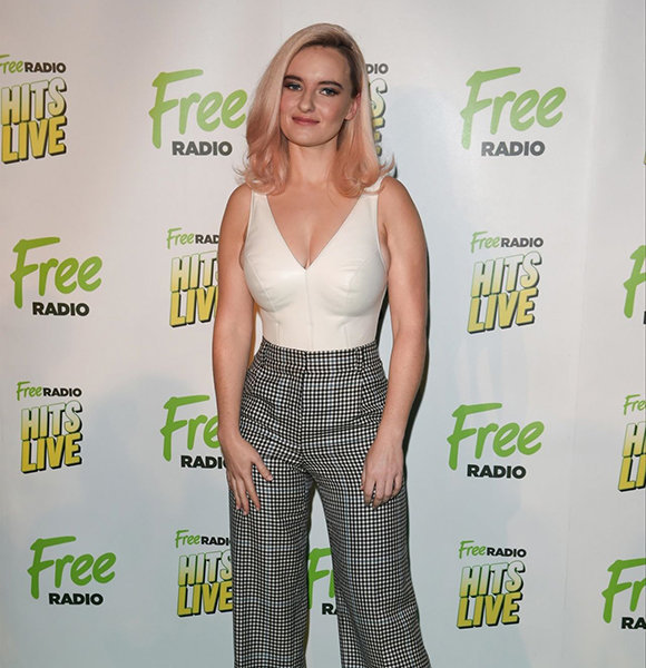 Grace Chatto Boyfriend, Net Worth, Family