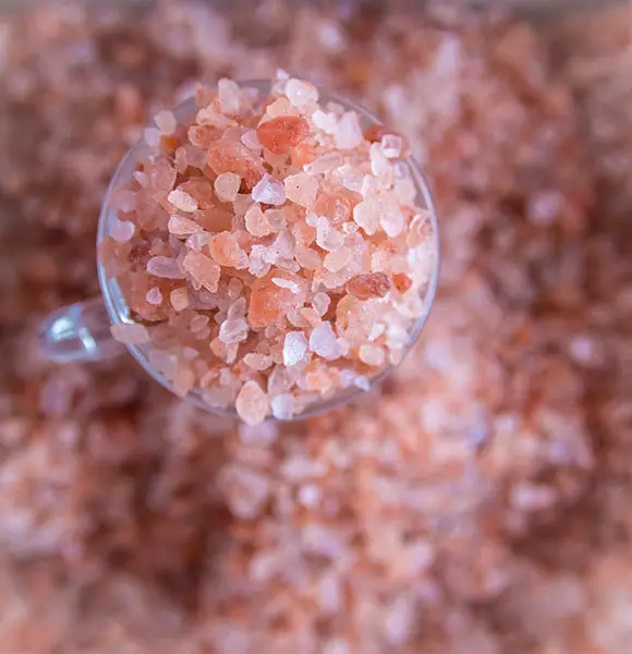 Here's Himalayan Salt Benefits, Uses & Facts