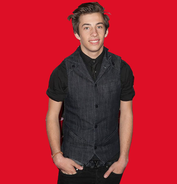 Jimmy Bennett Girlfriend, Gay, Family