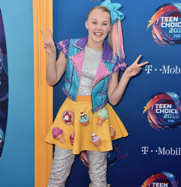 Who Is JoJo Siwa Dating? Her Personal Life Status Now