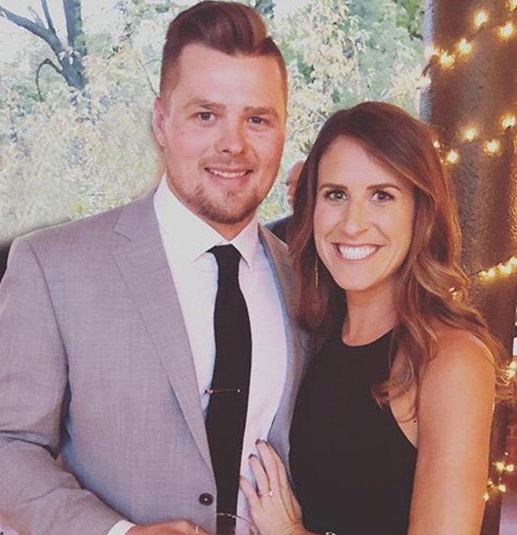 Yankees' Luke Voit, Wife Tori Announce Pregnancy: 'Baby V Is