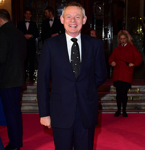 Martin Clunes Talks Wife & Loving Daughter Moments, Married Life On Fleek