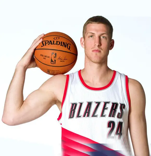 Mason Plumlee NBA Stats, Contract, Salary, Girlfriend