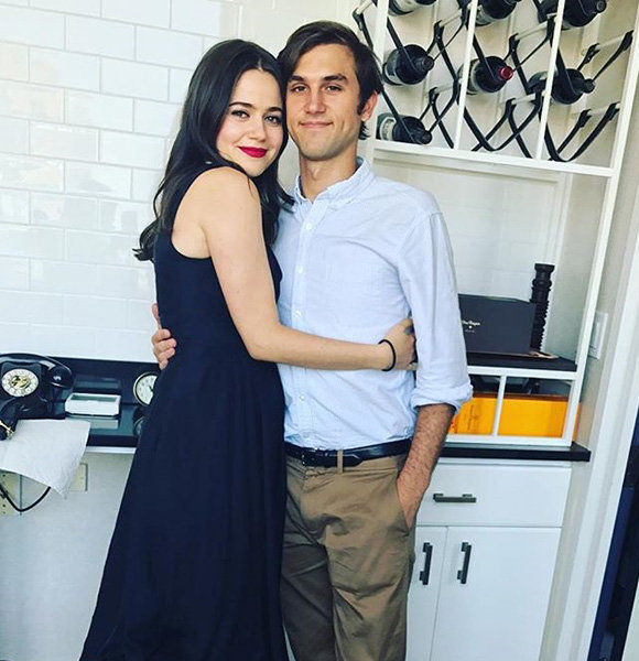 Molly Gordon Wiki Reveals Boyfriend At Age 22! Subtly Heart Melting Dating Moments
