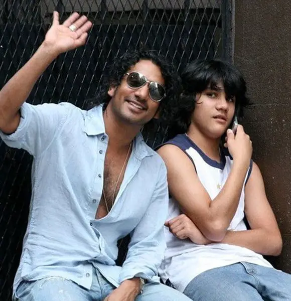 Naveen Andrews Son With Older Married Woman, Dating The Other