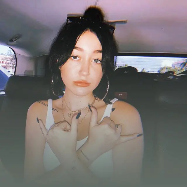 Is Noah Cyrus Related to Miley Cyrus? Who Is She Dating Now?