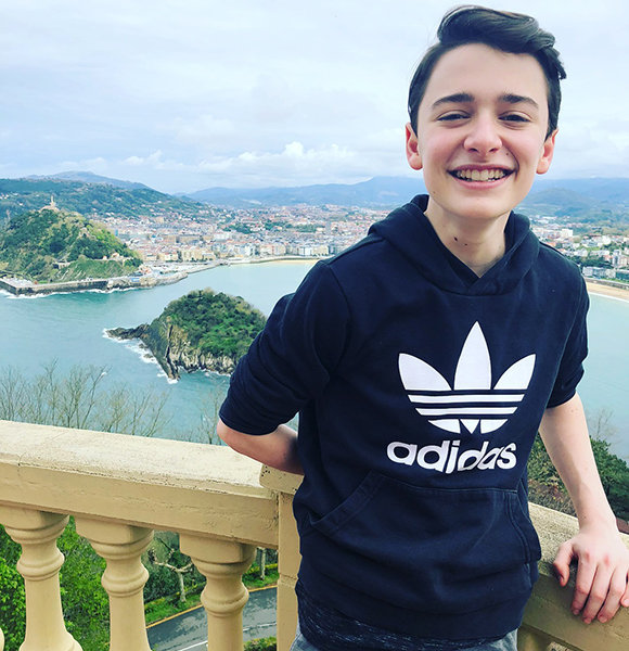 'Stranger Things' Star Noah Schnapp's Dating with Alleged Girlfriend and Career