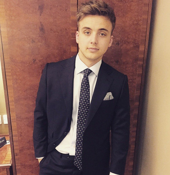 Parry Glasspool Gay, Girlfriend, Siblings, Net Worth