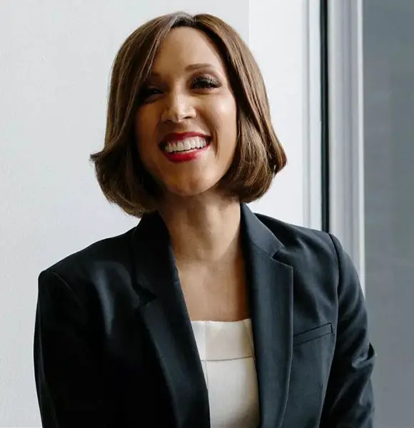 Robin Thede Has a Husband? Who Is Her Partner?