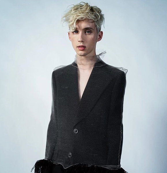 Openly Gay Troye Sivan Dating Status In 2020, Who Is His Boyfriend? 