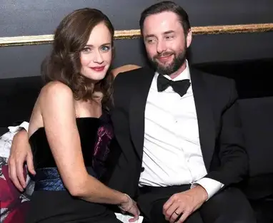 Alexis Bledel Married Life With Vincent Kartheiser Baby Details