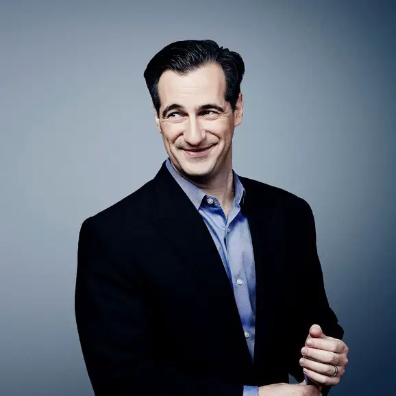 CNN's Carl Azuz: Way Of Engaging Students To Hear The News. Is He Married? Wife Rumors?