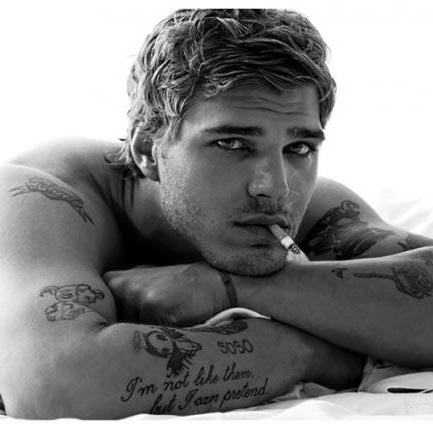 Currently Single Chris Zylka: No Girlfriend After Ending Engagement