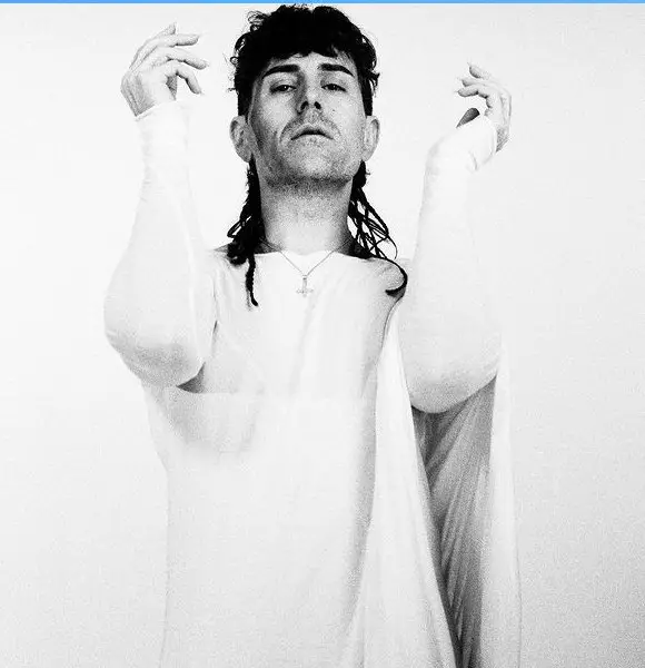 Davey Havok Debunks All The Rumors About His Sexuality