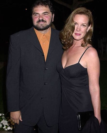 Elizabeth Perkins with her husband, Julio