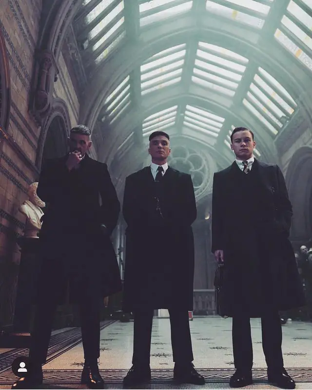 Finn Cole With Co-Stars From Peaky Blinders 