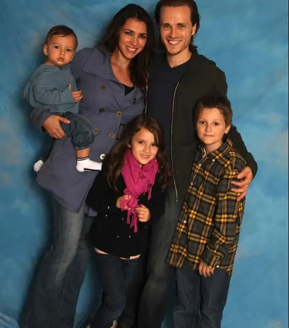 Jonathan Jackson with his wife and kids