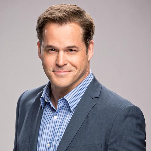 'Boy Life 7' Star Kyle Bornheimer: Straight or Gay? Girlfriend?