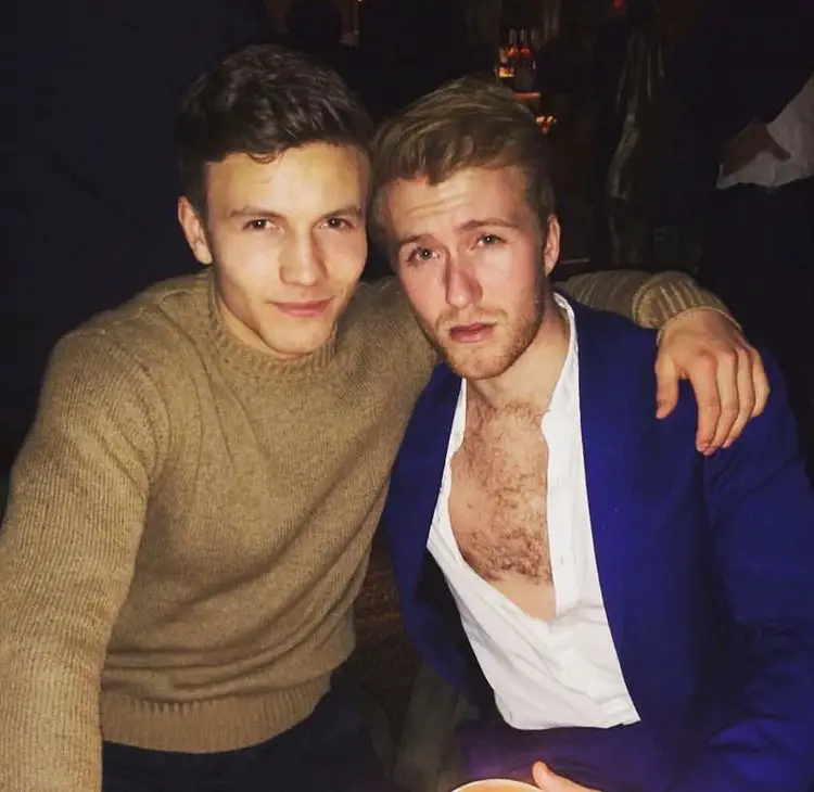 Brokke sig kobling Fradrage Who Is Leo Suter Dating? His Partner, Gay Rumors & More