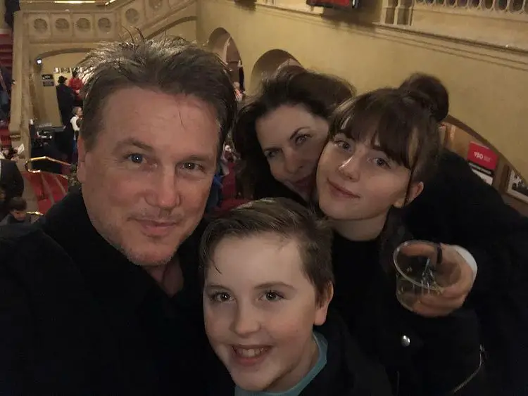 Lochlyn Munro with His Family