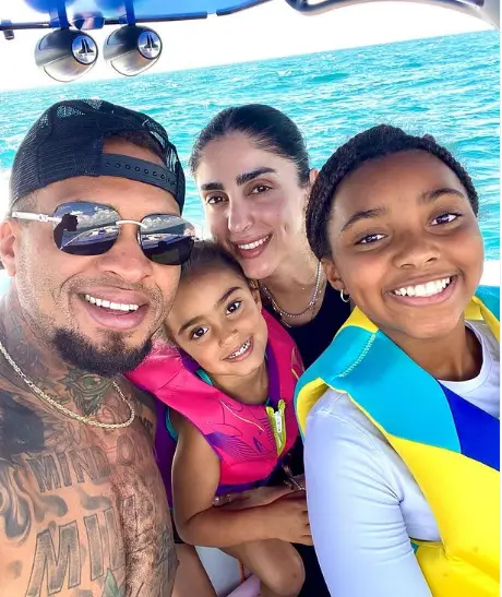 Maurkice Pouncey With His Children and Alleged Partner