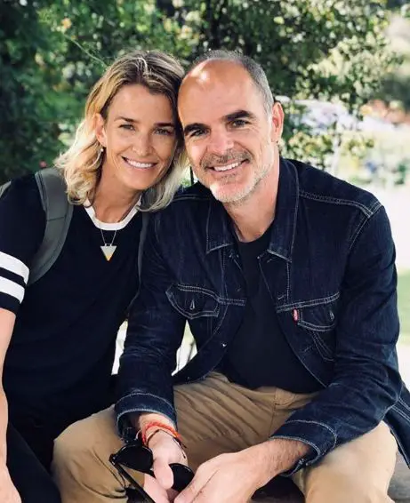 Michael Kelly with wifeÃ‚Â Karyn Mendel in December 2019