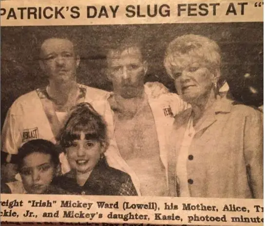 Micky Ward with his Mother, Kasie, Brother, And Nephew 