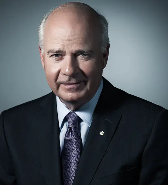 Get to Know All About News Anchor Peter Mansbridge's Two Divorces And His Married Life With His Present Wife and Children