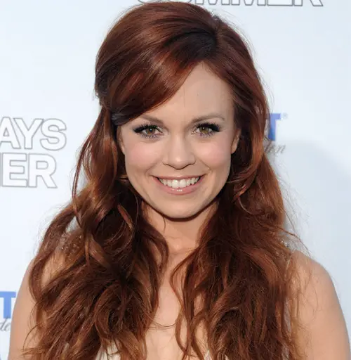 Stunning Actress Rachel Boston Looking For Husband? or Is She Secretly Dating a Boyfriend?