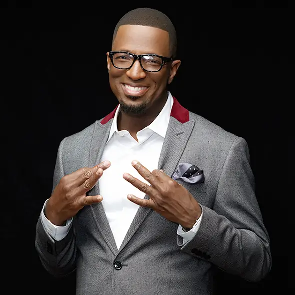 Comedian Rickey Smiley: Why is He Not Married Yet? Too Busy Or Just Waiting for Perfect Wife?