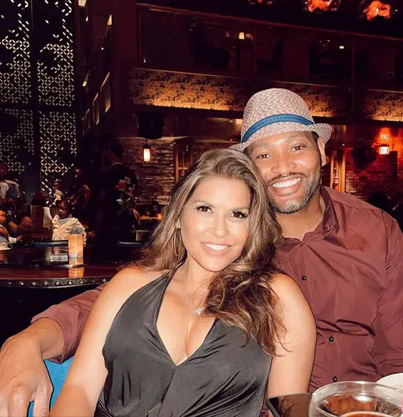 Former NBA player Robert Horry and wife Keva Develle pose with