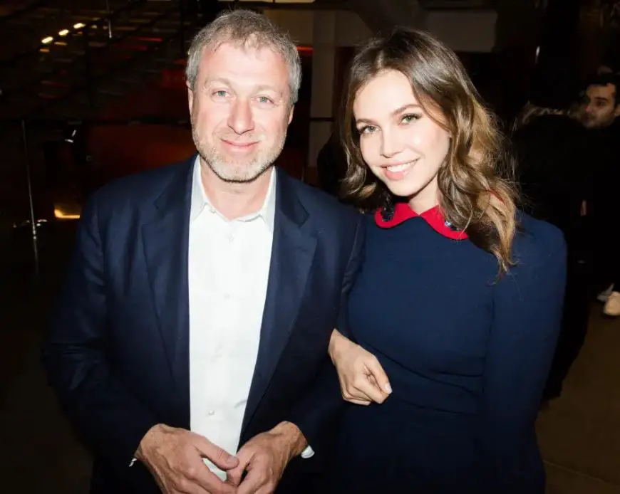 Roman Abramovich With His Third Wife Dasha