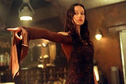 Summer Glau portraying in Firefly