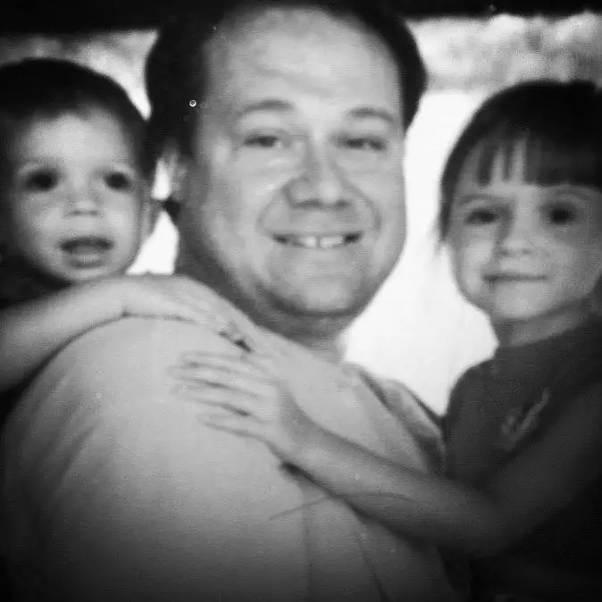 A Throwback Picture of Taylor Heinicke with His Dad and His Sister