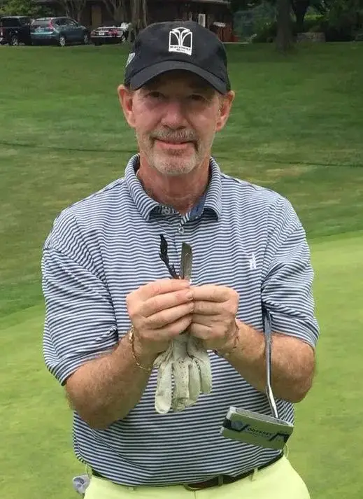 Tony Kornheiser Playing Golf