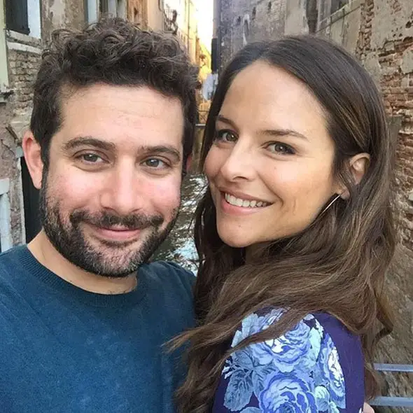 Not Married Yet, Yara Martinez, Dating With Joe Lewis?: Venice Vacation With Boyfriend