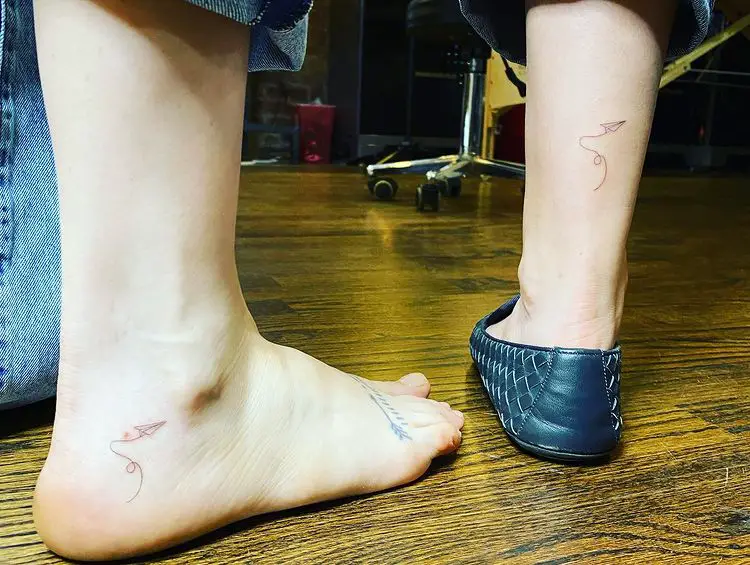 Zosia Mamet's Matching Tattoos with Co-Star 