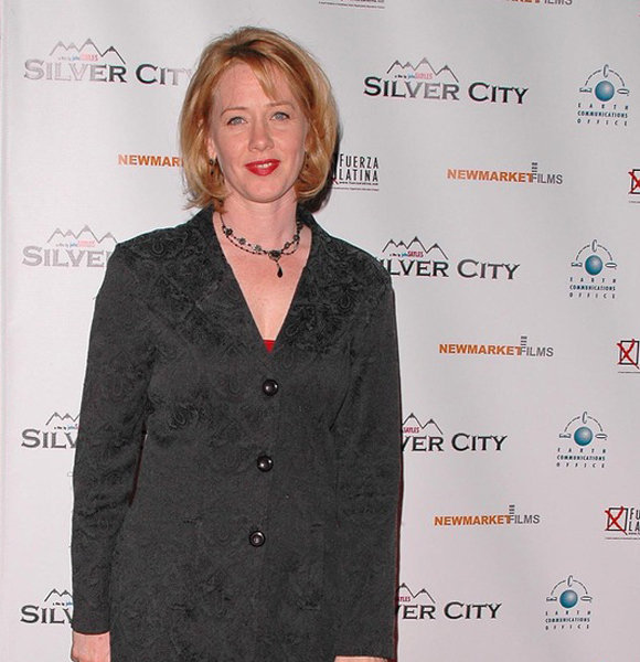 Ann Cusack's Possible Married Life And Dating Affair Overshadowed By Sibling's Fame? Lesbian Or Straight?
