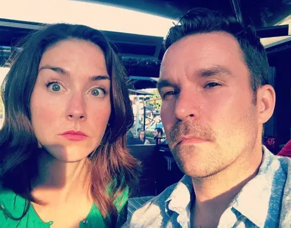 Erin Karpluk Married