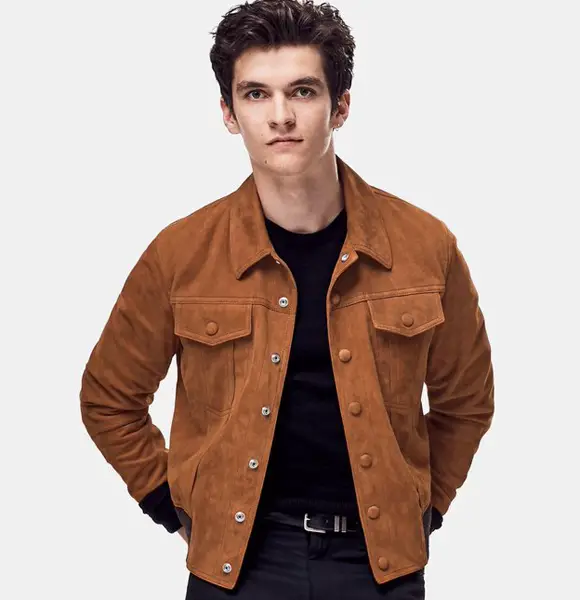 Is Fionn Whitehead Gay? The Actor Who Keeps His Age, Sexuality, Possible Dating Affairs And Girlfriends At Bay