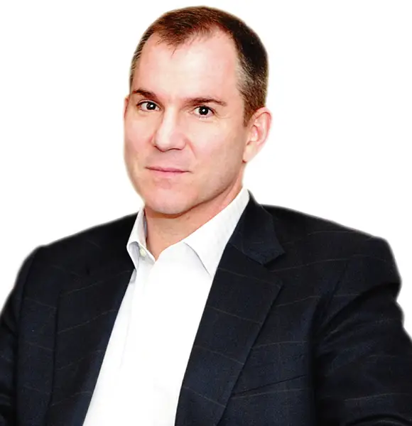 Frank Bruni- A Gay Columnist For New York Times Is Not Married But Talks on A Man Having a Husband Is Normal! Indeed