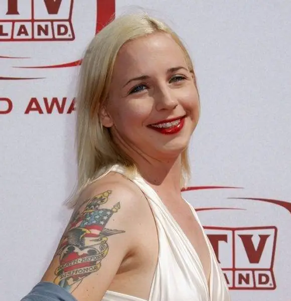 Lecy Goranson Has Stayed Low-Key Since Roseanne; Has The Star Married Over ...